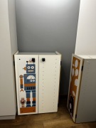 2 duże szafki Vox 105x40 i jedna mała.