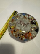 Przycisk do papieru PRL vintage KARL (69)