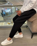 spodnie jogger, lompas z boku