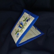 Etui na karty ręcznie haftowany