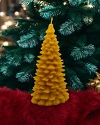 Świeca z wosku pszczelego Choinka Tradycyjna 1 Zielony Świecownik