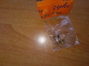 Kolczyki mosiężne z mosiądzu PRL serca jak złote nieużywane biżuteria