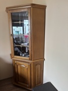 Komoda dębowa z witryna szklaną