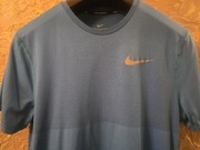 Koszulka sportowa trekkingowa outdoorowa t-shirt na siłownię rower Nike M.