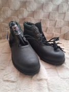 Nowe obuwie robocze 44 1/3 Czarne demar buty