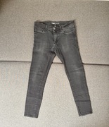 NIEPOWTARZALNE SPODNIE | FSBN SUPER SKINNY 31/30 | MUST HAVE W SZAFIE