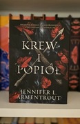 Krew i popiół - Jennifer L. Armentrout