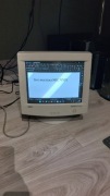 Monitor CRT NEC V520