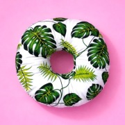 Poduszka piercingowa donut do piercingu Monstery 35 cm bawełna 