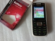 Stary telefon retro komórkowy Nokia 1650 rm-305