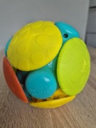 bright starts oball interaktywna piłka dźwięki wobble bobble 3m+