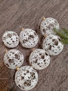 Bombki wykonane na szydełku Komplet 6szt. białe + pudełko BOX