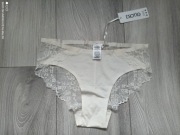 Majtki figi ecru koronkowe esotiq s 