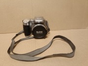 Aparat KODAK Z740 ( nie załącza się ! )