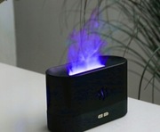 NAWILŻACZ POWIETRZA DYFUZOR LAMPKA NOCNA LED EFEKT PŁOMIENIA KOMINEK OLEJKI