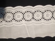 TAŚMA  OZDOBNA HAFT  BIAŁY 9 CM 