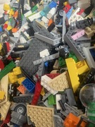 1kg losowych klocków LEGO