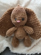 Królik na szydełku rękodzieło nastolatki amigurumi