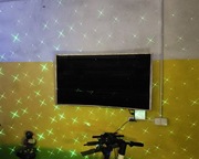 Laserowy projektor "Zielone gwiazdki" ruchome ozdoba pokoju imprezy