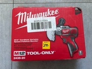 Polerka Milwaukee M 12 model 2438-20