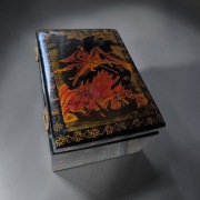 Szkatułka skrzyneczka laka duża 