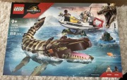 Lego Jurassic World 76974 - misja na łodzi i model mozazaura