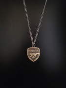 Naszyjnik z herbem Arsenalu 