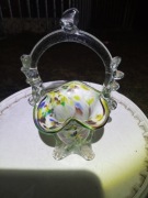 Szklany kolorowy koszyk PRL 