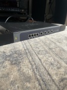 Router Netgear SRX5308