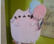 Pusheen z balonami squishy 
