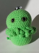 Breloczek mały chibi cthulhu zielony szydełkowy handmade