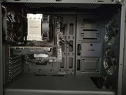 Komputer stacjonarny 