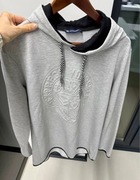 Szara bluza z kapturem r. M, 75% bawełny, z tłoczeniem, stan idealny