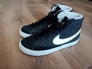 Buty Nike Blazer Mid '77 (DC9197-001) Czarne Białe Logo - r 39