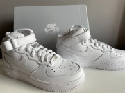 Nowe! Nieużywane Nike Air Force 1 MID Rozmiar 38