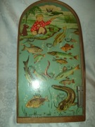 Zabytkowa gra zręcznościowa typu pinball z PRL-u