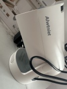 Mini projektor Alwtniet 