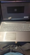 LENOVO V330 15IKB 81AX brak matrycy plyta sie uruchamia ram na plycie