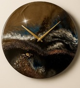 Dzien dobry. Sprzedam ręcznie robiony zegar z żywicy epoksydowej 70cm