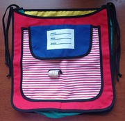 Nowy (bez metki) przybornik do szkoły