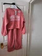 DKNY Nowy dres dla dziewczynki ,rozowy na 14 lat