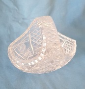 Kryształowy koszyczek. 140mm wysokości/160mm średnicy.