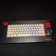 Klawiatura Gamingowa Biała z RGB + podkładka 120x60cm