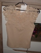 uroczy Topik bluzeczka z Gipiurą _beż_r. S/M