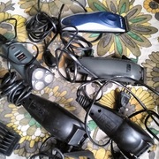 Maszynki do strzyżenia włosów 6 sztuk niekompletne plus nakładki