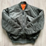 Kurtka Alpha Industries MA-1 Bomber, Flyers XL, Oliwkowa 