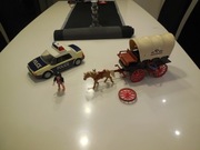 Playmobil 6426 Dorożka Na Dzikim Zachodzie+Auto policyjne z światłami 3904