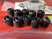 Złączki do chłodzenia wodnego 13/19mm g1/4 nanoxia cf-mgf000 GRUBE