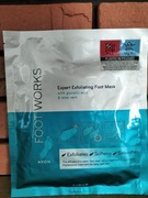 AVON Skarpetki złuszczające z kwasem glikolowym i aloesem Foot Works
