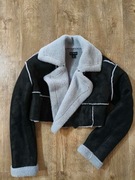 Krótka kurtka kożuszek PrettyLittleThing